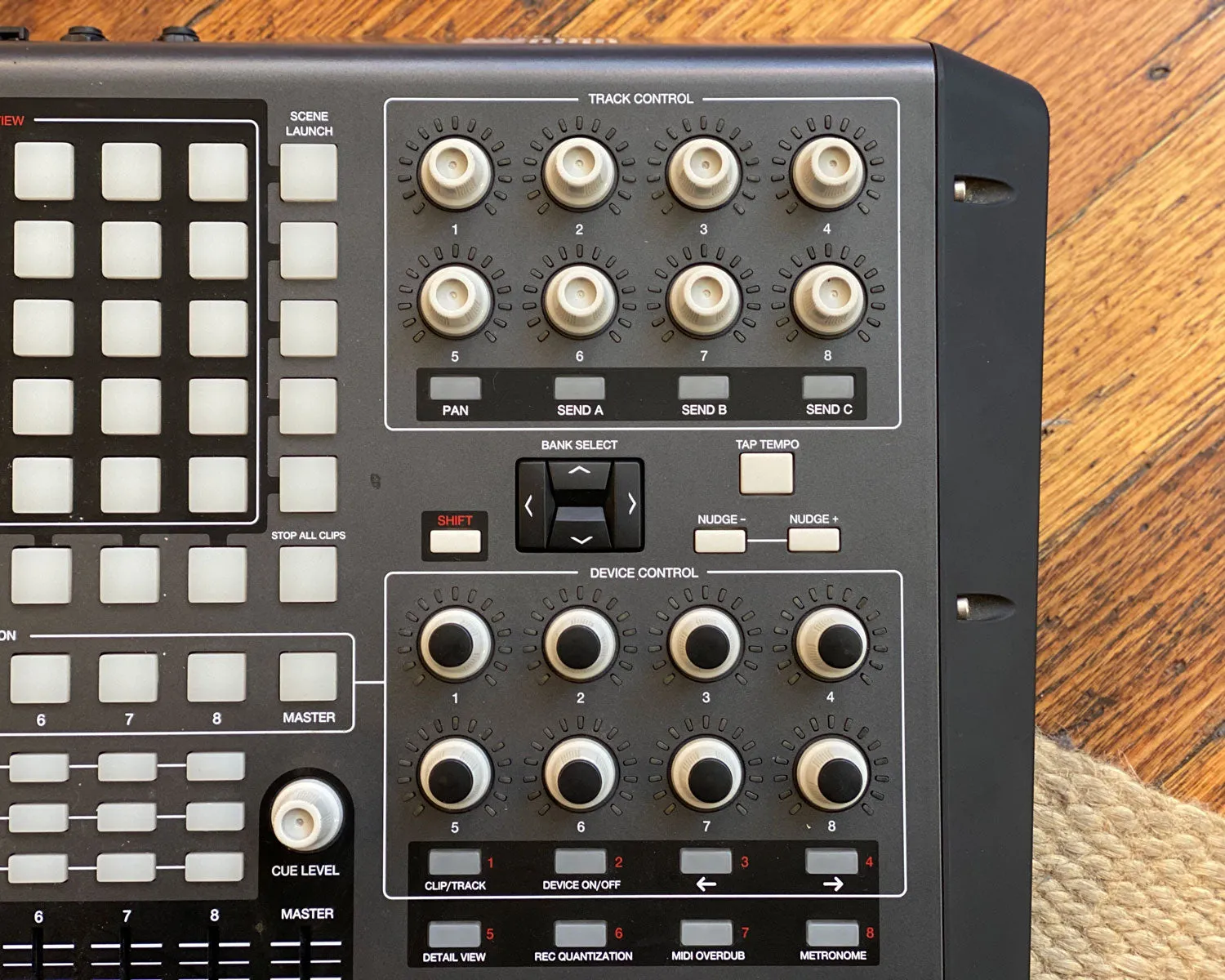 Akai APC40