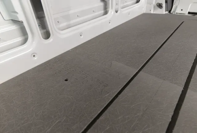 Mercedes EXT DRW Sprinter 170" WB Heated Floor (Gen 2 w/ 5 way exits)