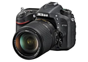 Nikon D7100 18-140MM