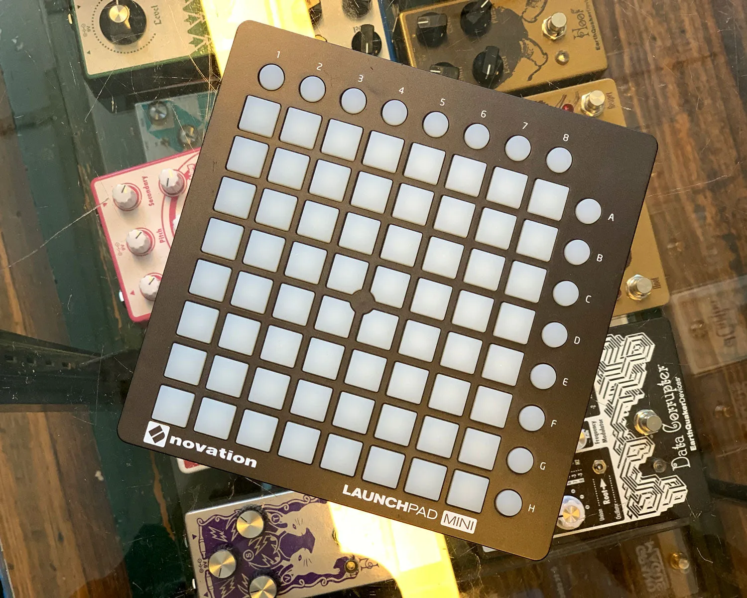 Novation Launchpad Mini mk1